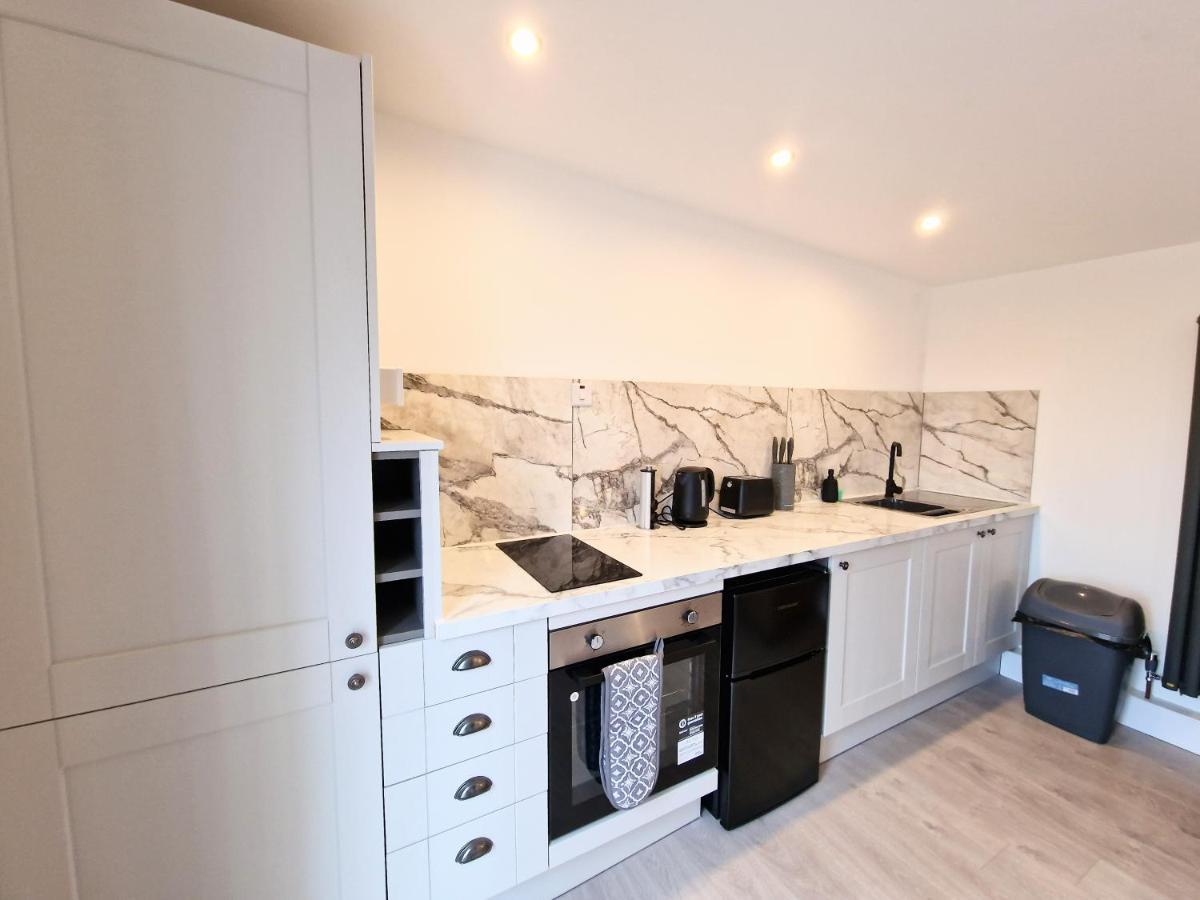 Kaoglen Lodge - Fawn Pod - Hot Tub - Dogs - Pitlochry - Luxury Blairgowrie and Rattray Bagian luar foto